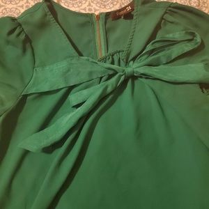 Forever 21 Tops - Blouse Forever 21 Tops - Blouse